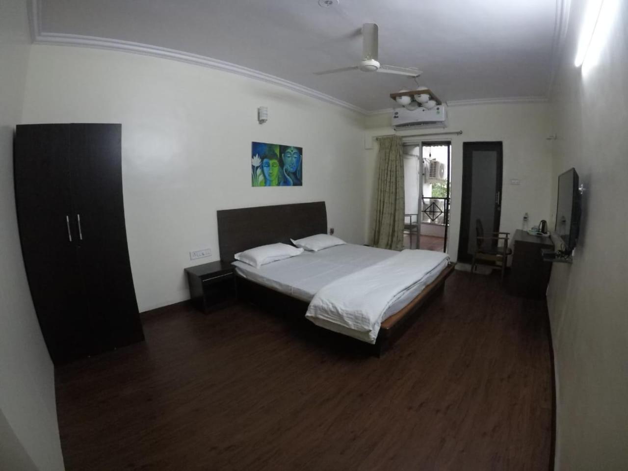 Apple Tree Apartments Koregaon Park Pune Eksteriør bilde