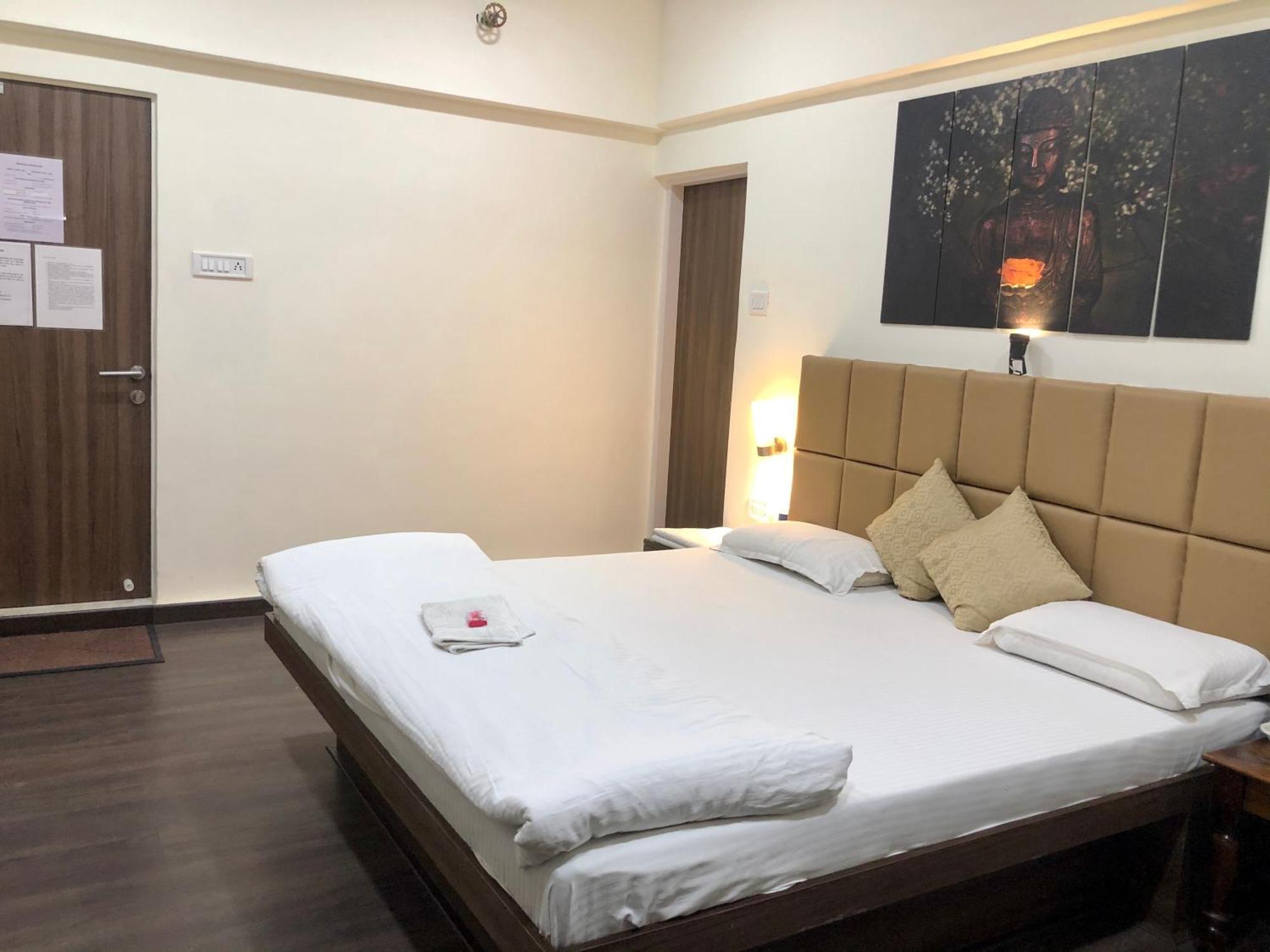 Apple Tree Apartments Koregaon Park Pune Eksteriør bilde
