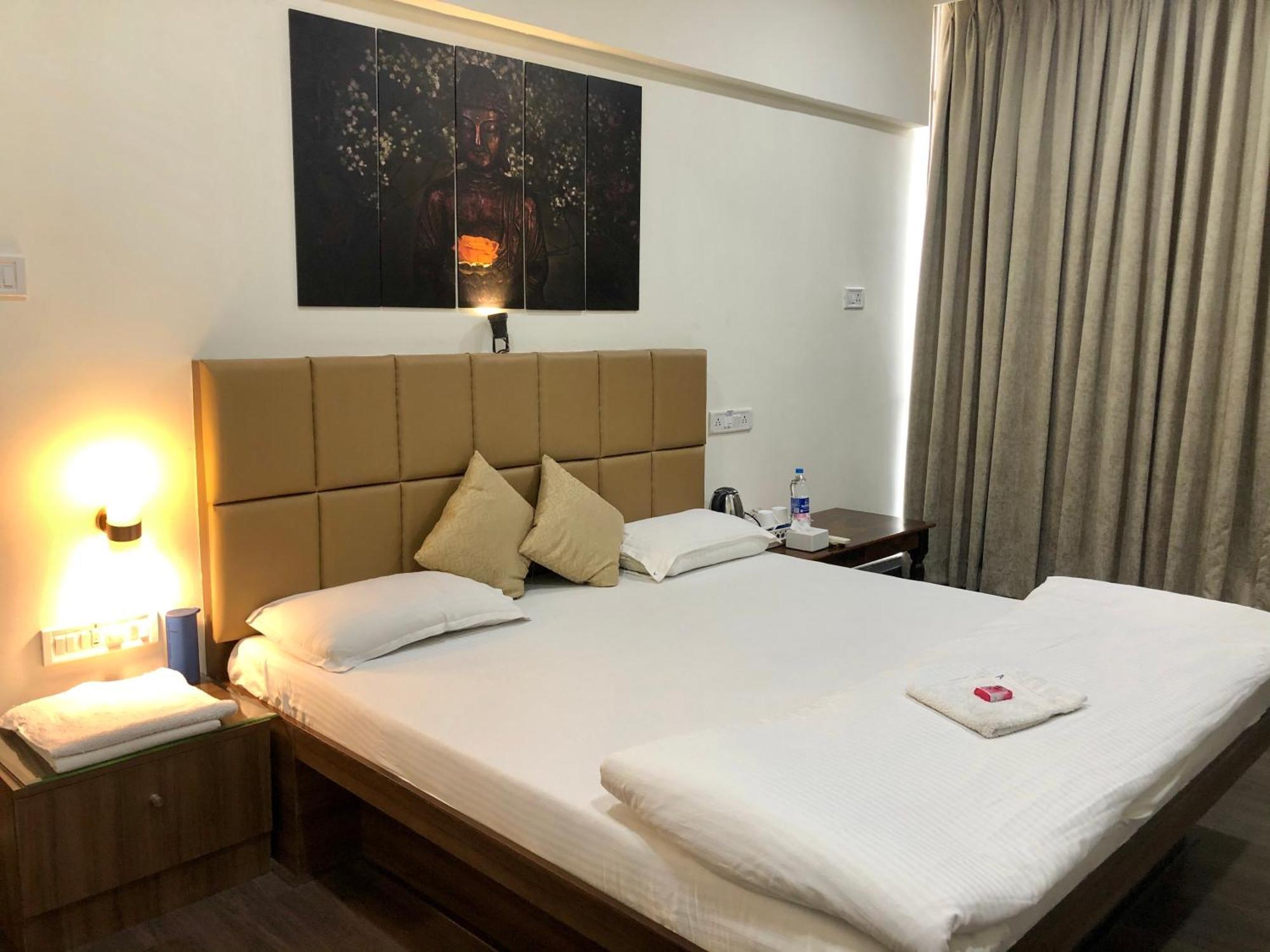 Apple Tree Apartments Koregaon Park Pune Eksteriør bilde
